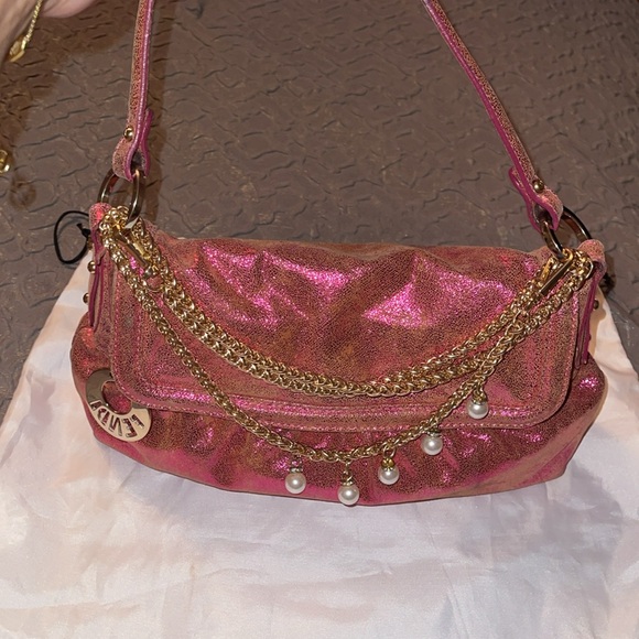 Preloved Fendi vintage chef shoulder bag metallic pink n gold shimmers 2000’s